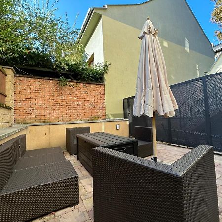 Apartamento Stromoradni 17 Břeclav Exterior foto